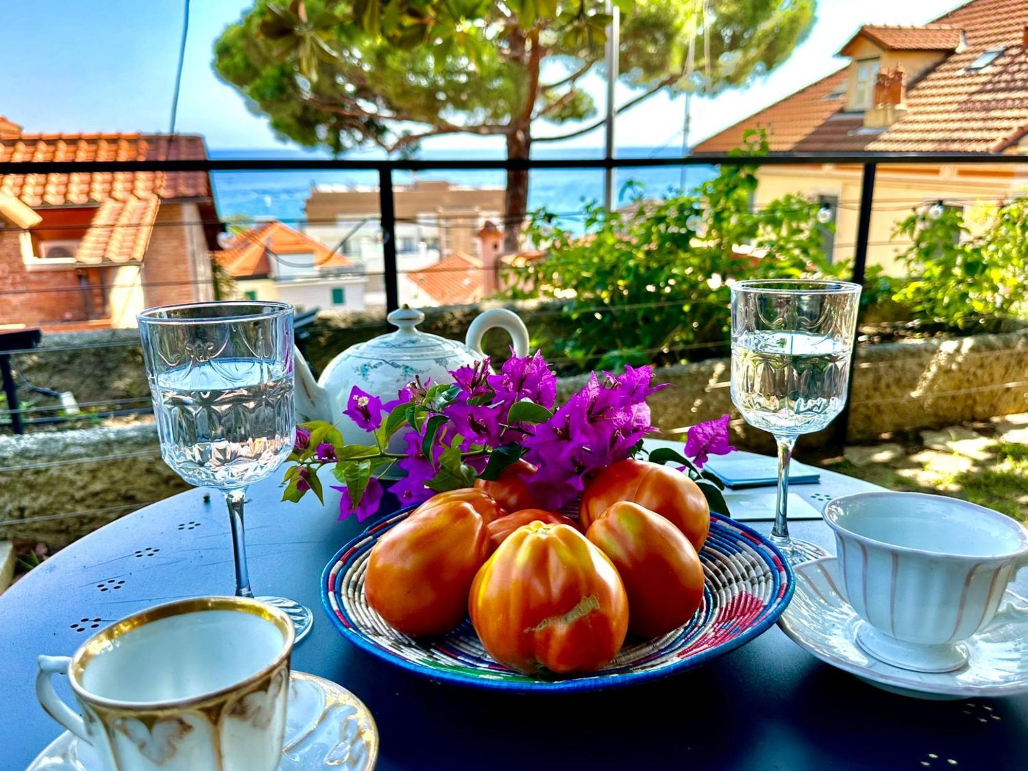 Mad Di Mare Di Arte Dormire Celle Ligure Eksteriør bilde